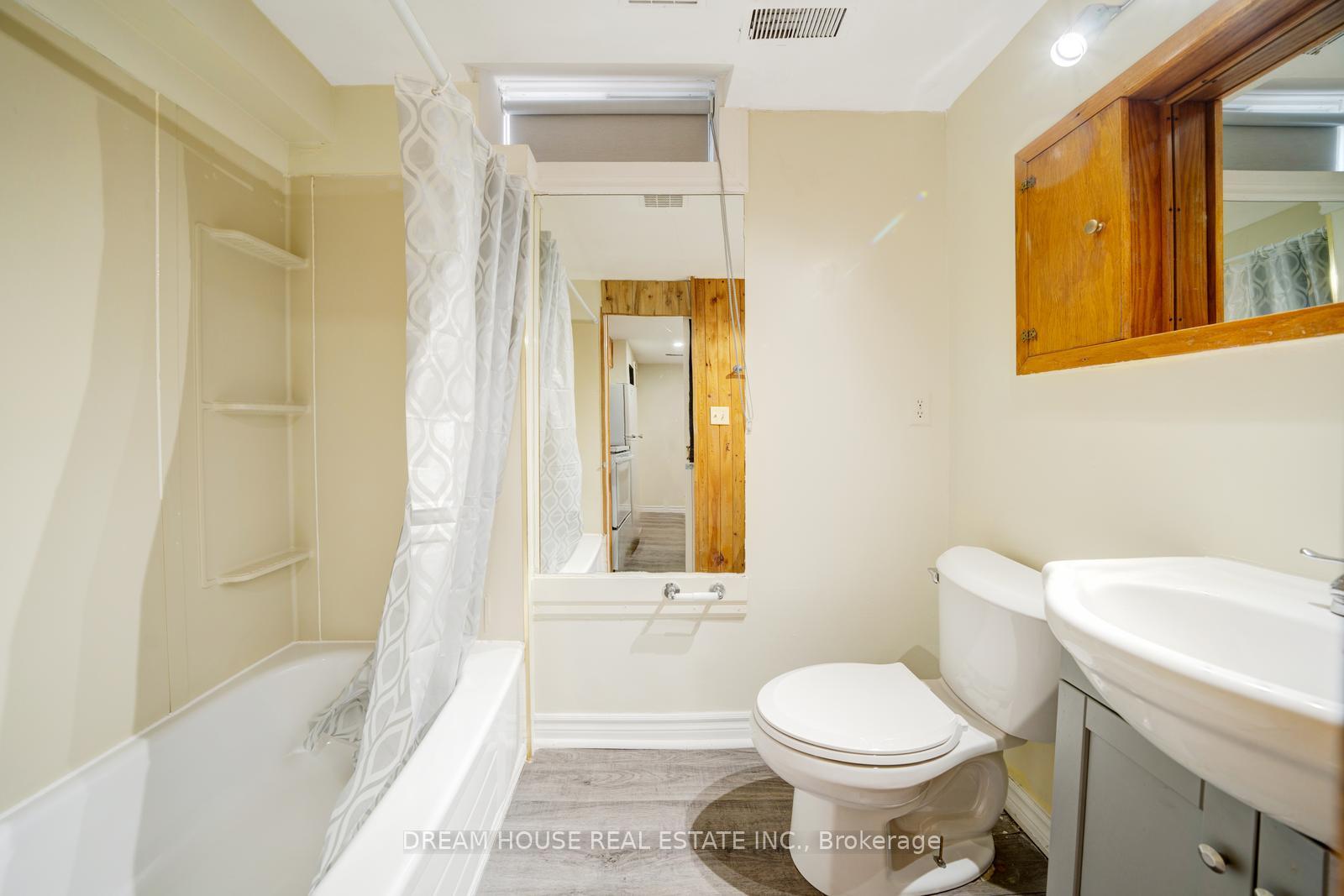 Photo 29 of 19 Juliette Square, Brampton, Northgate — HOMEH