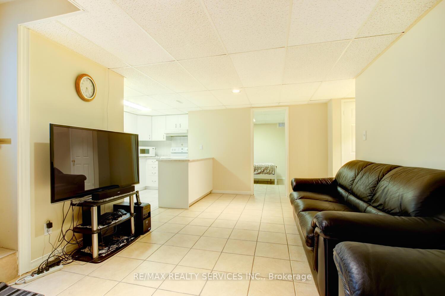 Photo 37 of 46 Red Maple Drive, Brampton, Brampton West — HOMEH