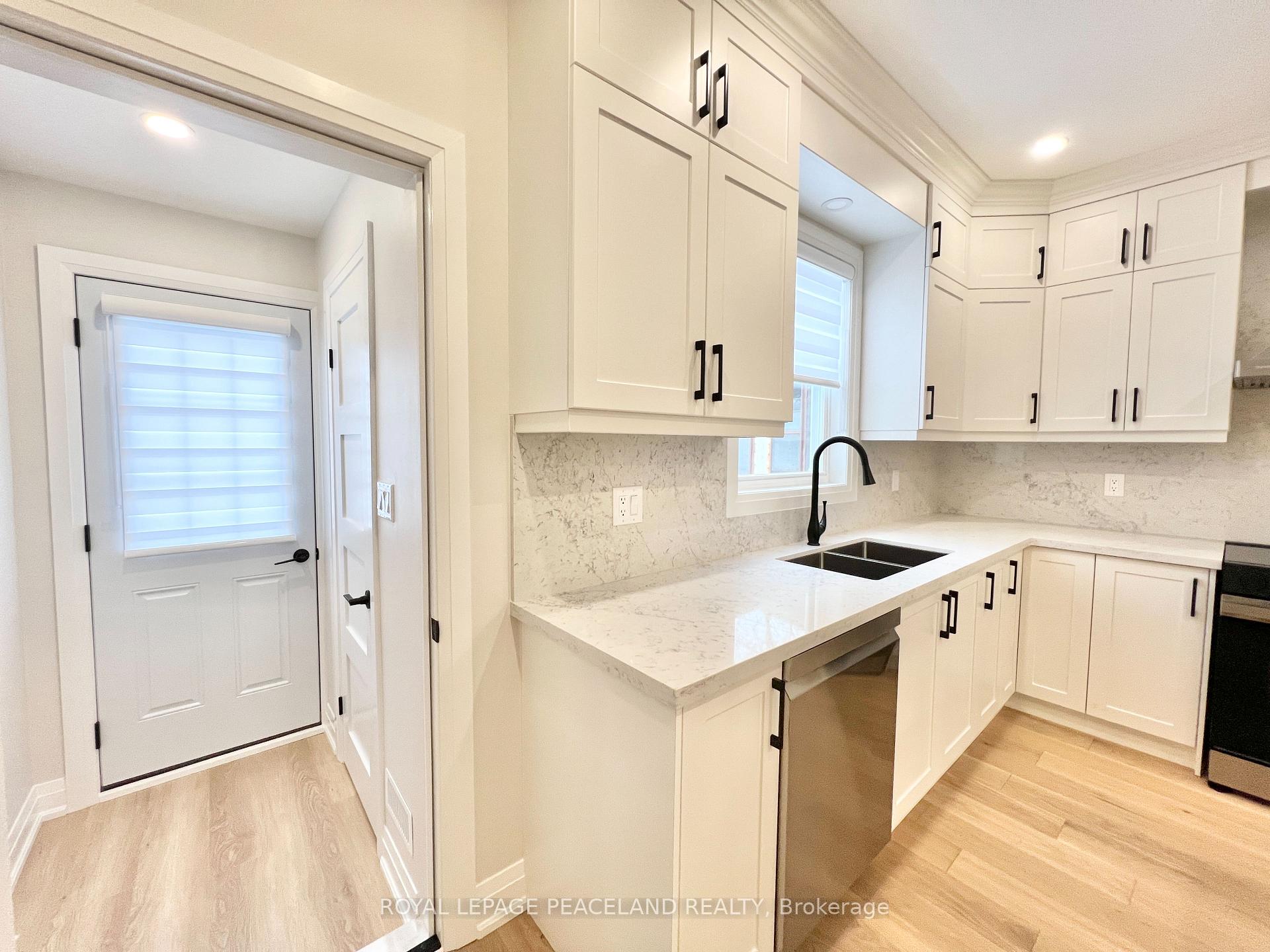 Photo 21 of 132 Hiawatha Road, Toronto, Greenwood-Coxwell — HOMEH