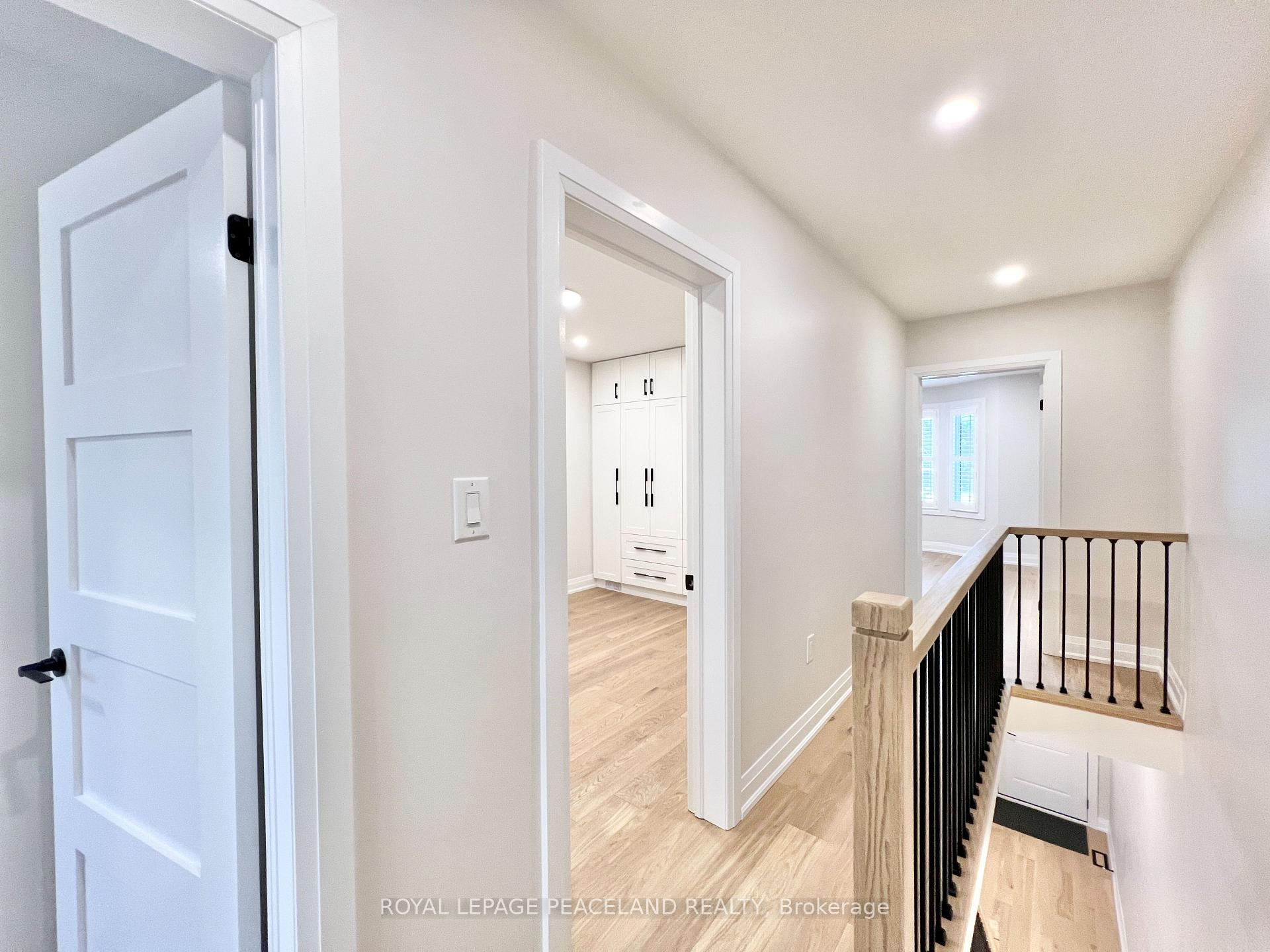 Photo 16 of 132 Hiawatha Road, Toronto, Greenwood-Coxwell — HOMEH