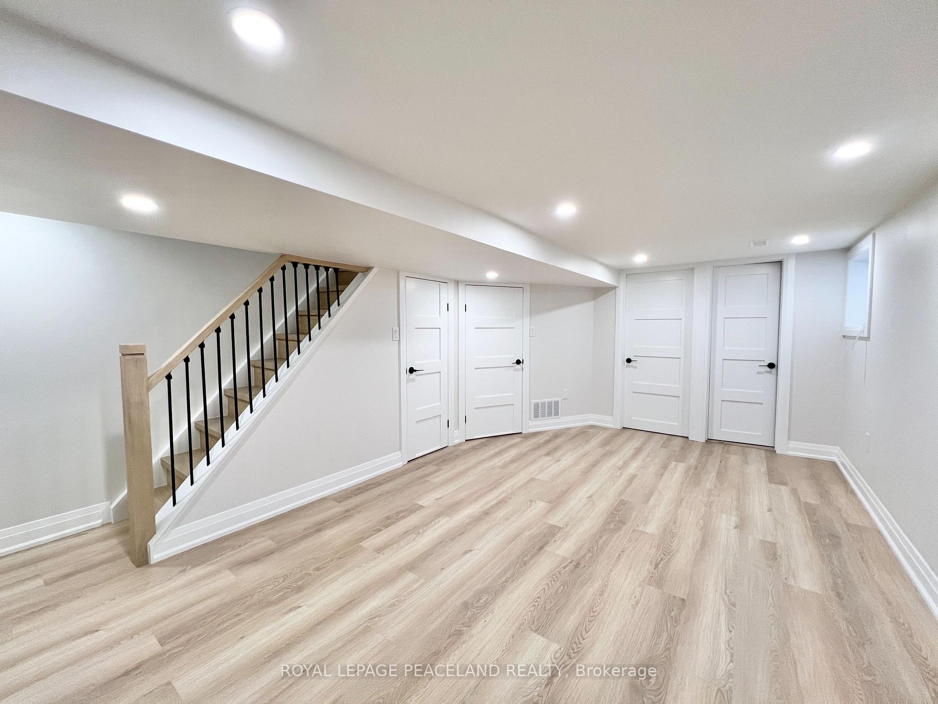 Photo 7 of 132 Hiawatha Road, Toronto, Greenwood-Coxwell — HOMEH
