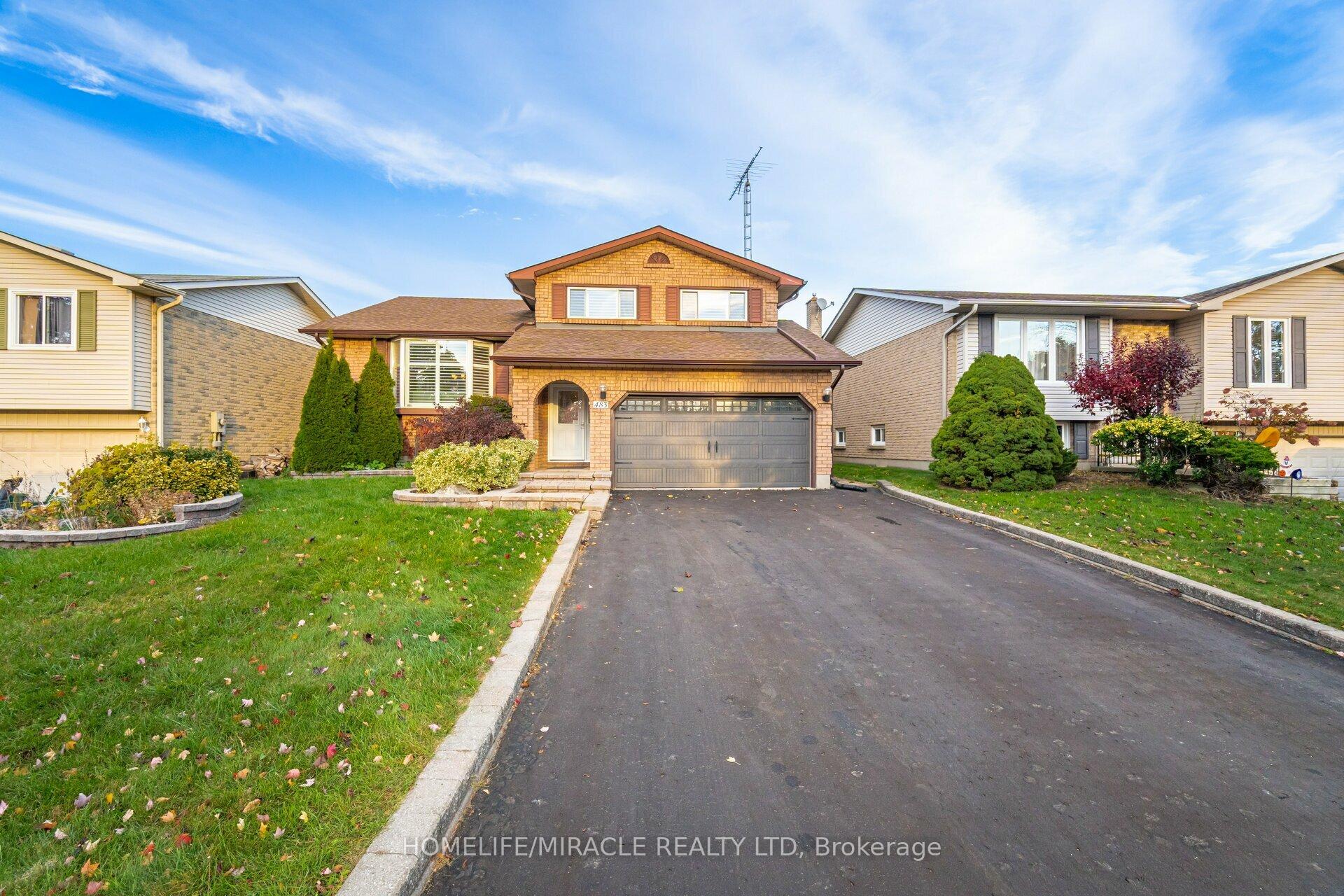 Front of 483 Labrador Drive