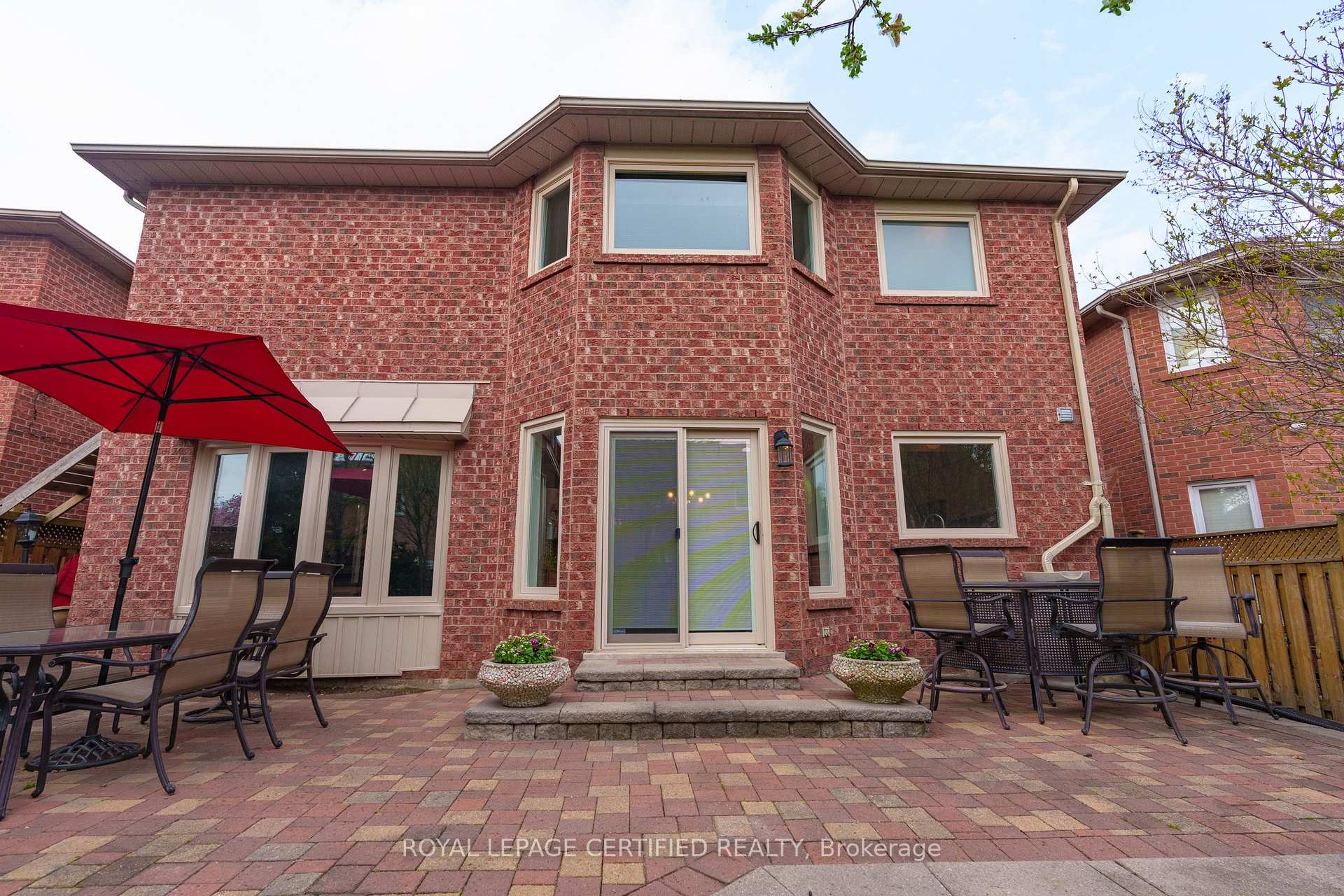 Photo 29 of 19 Eagleridge Drive, Brampton, Sandringham-Wellington — HOMEH