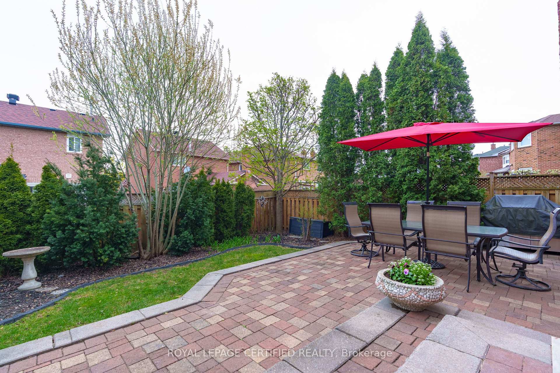 Photo 30 of 19 Eagleridge Drive, Brampton, Sandringham-Wellington — HOMEH