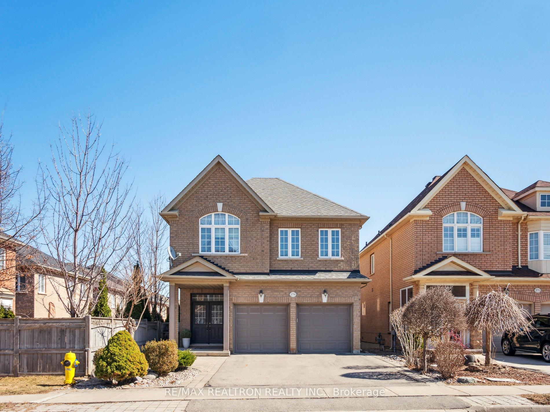 Photo 1 of 179 Bathurst Glen Drive, Vaughan, Patterson — HOMEH
