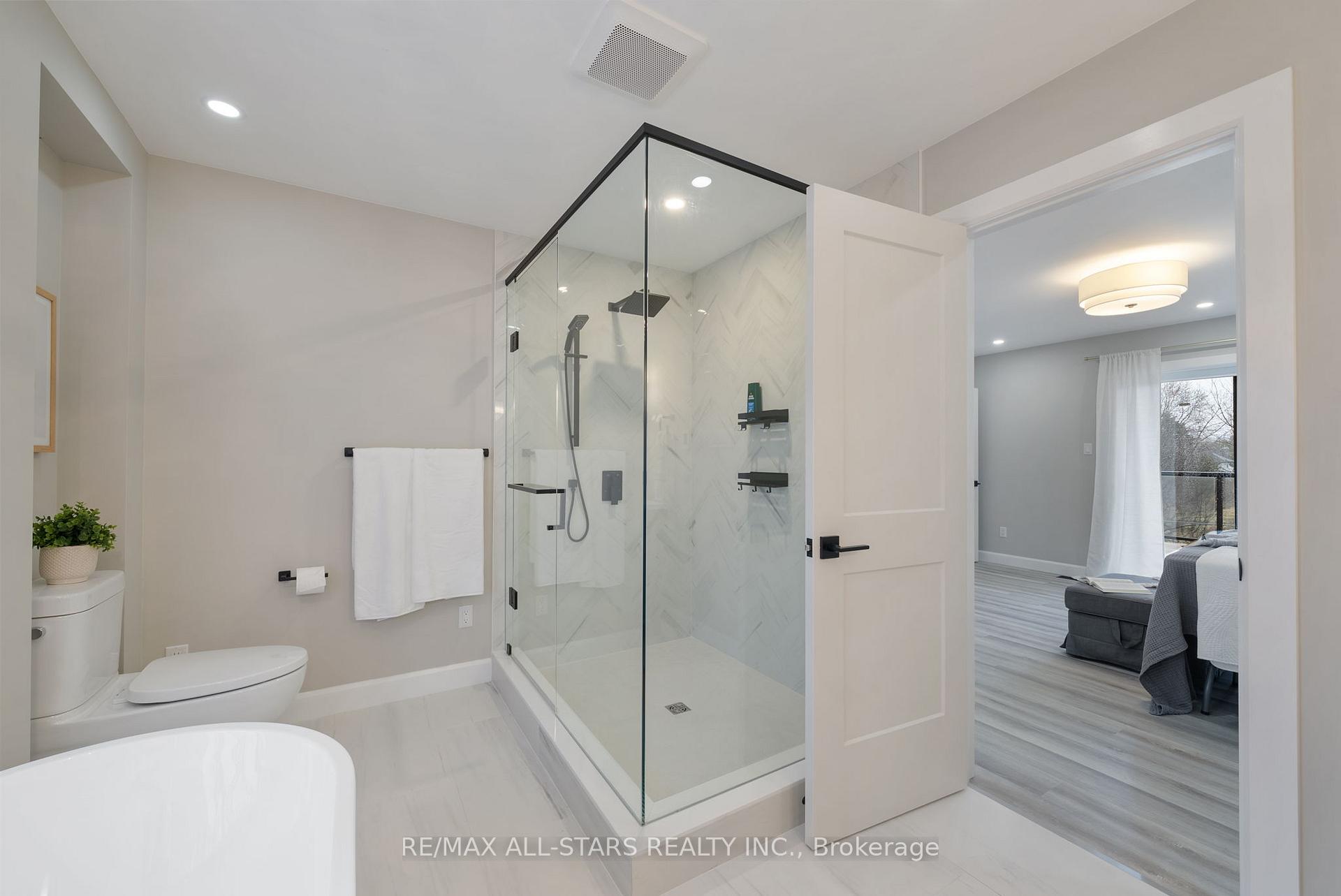 Photo 11 of 1734 Scugog Street, Scugog, Port Perry — HOMEH