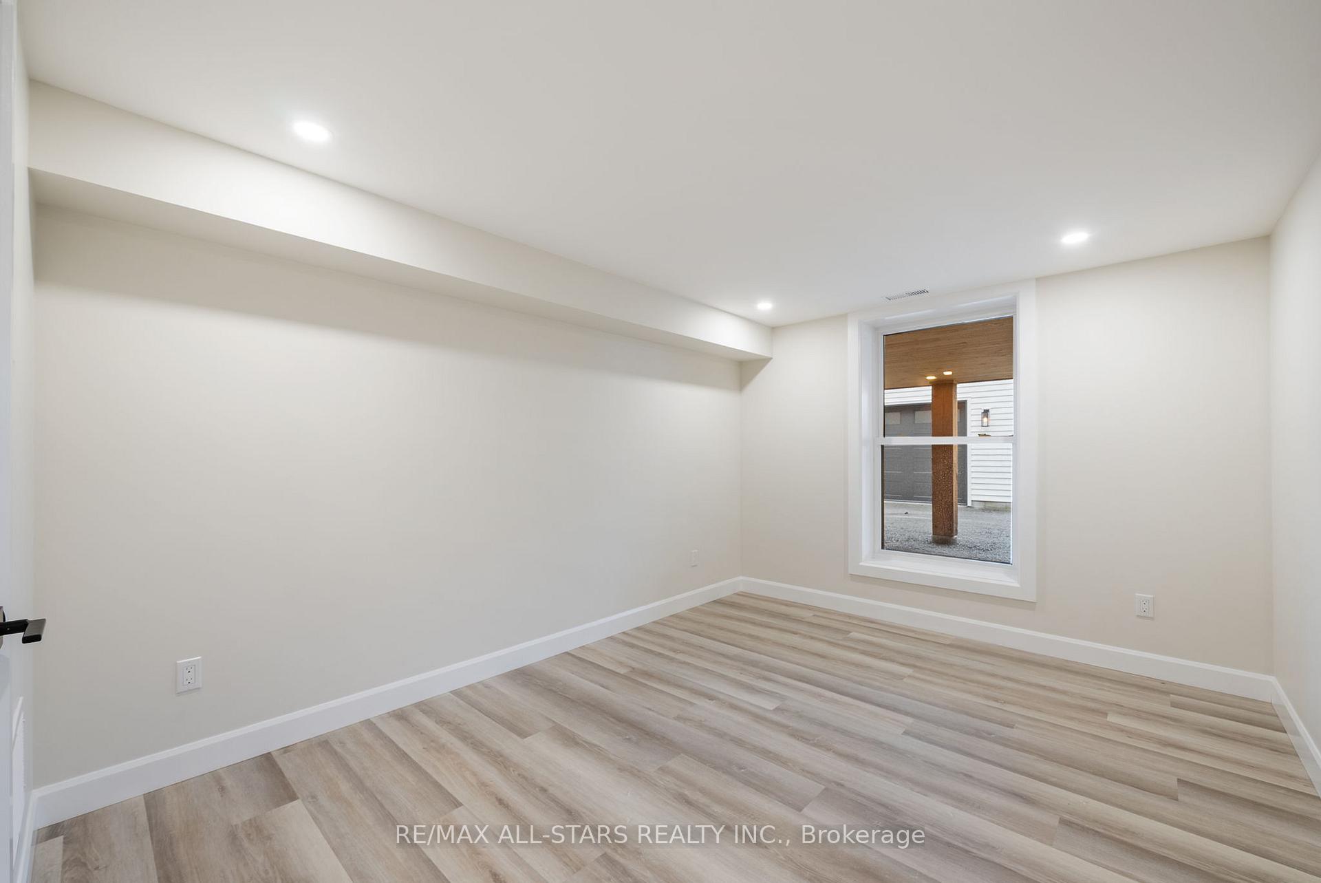 Photo 18 of 1734 Scugog Street, Scugog, Port Perry — HOMEH