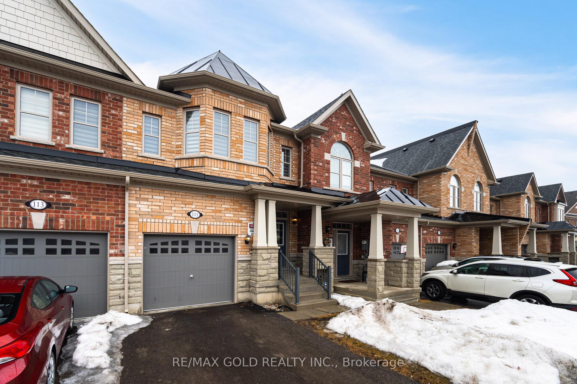 Photo 14 of 111 Finegan Circle N, Brampton, Northwest Brampton — HOMEH