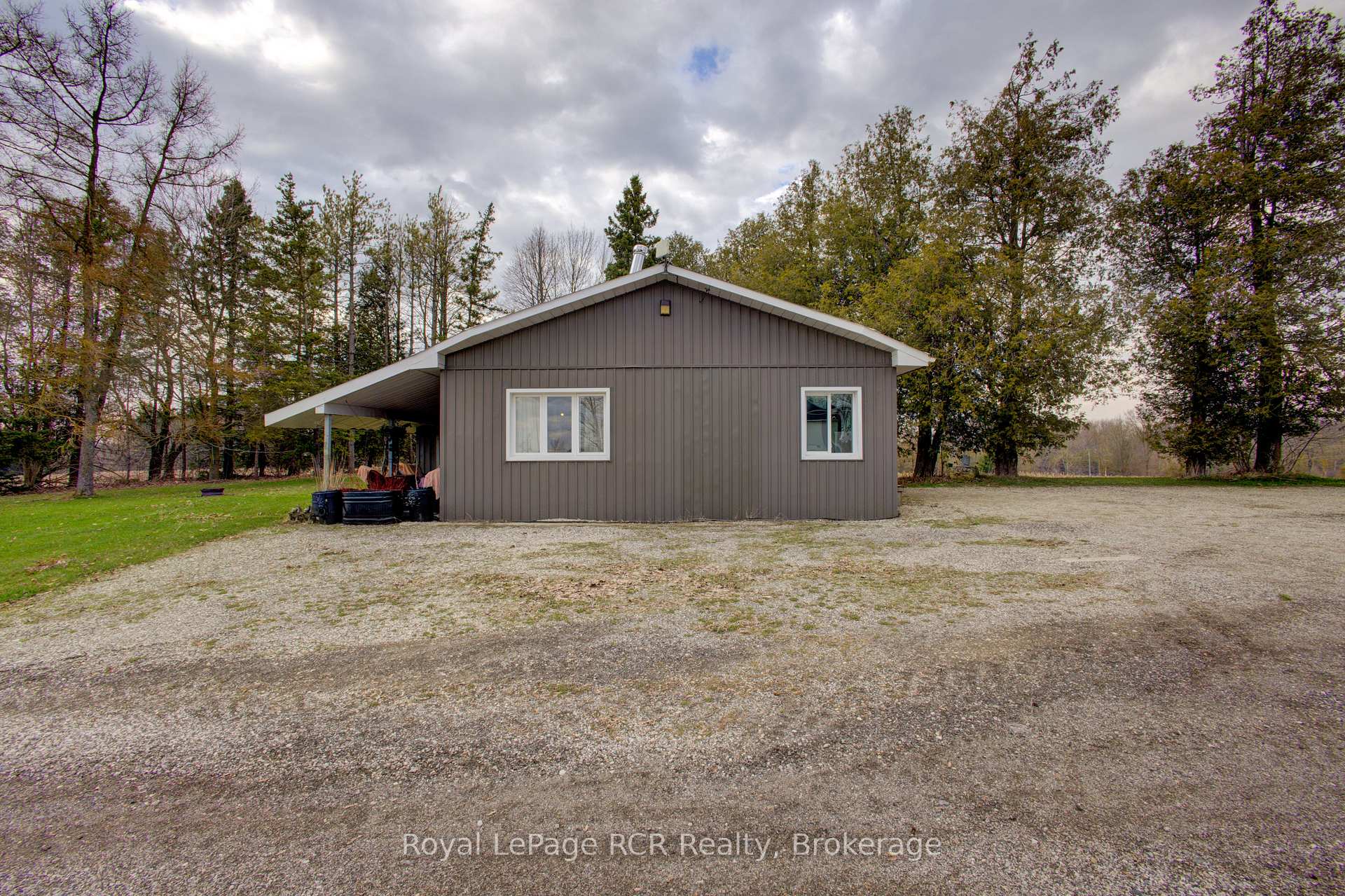 Photo 7 of 9208 Wellington Rd 14, Wellington North, Rural Wellington North — HOMEH