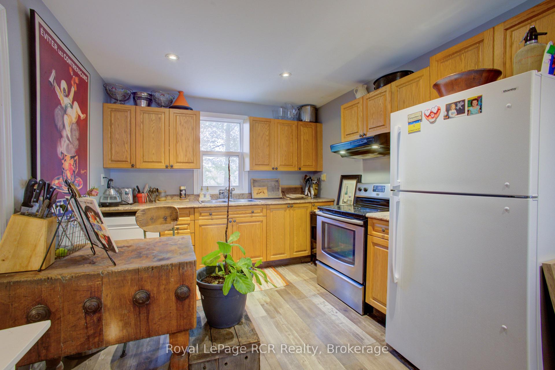 Photo 17 of 9208 Wellington Rd 14, Wellington North, Rural Wellington North — HOMEH