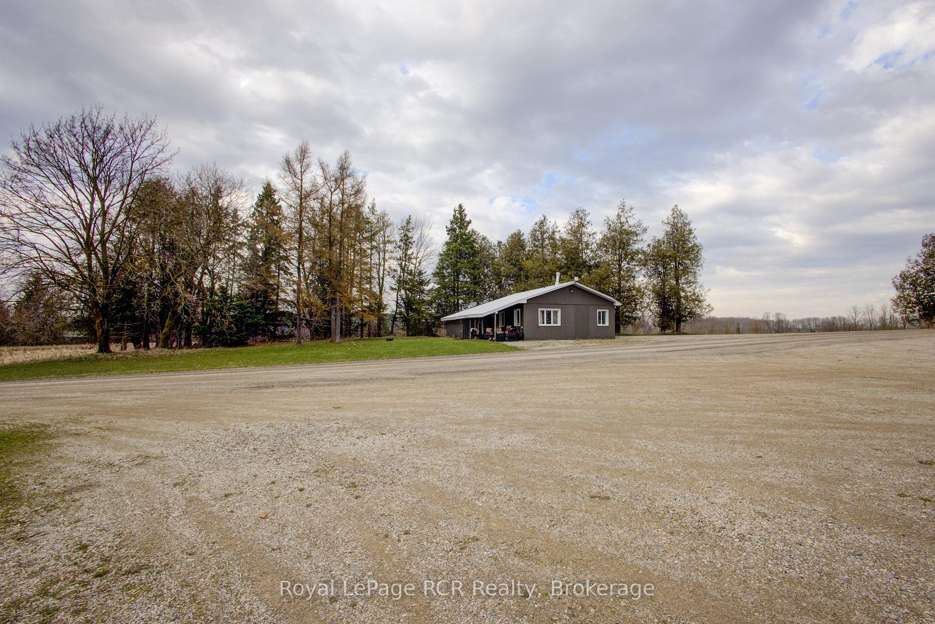 Photo 32 of 9208 Wellington Rd 14, Wellington North, Rural Wellington North — HOMEH