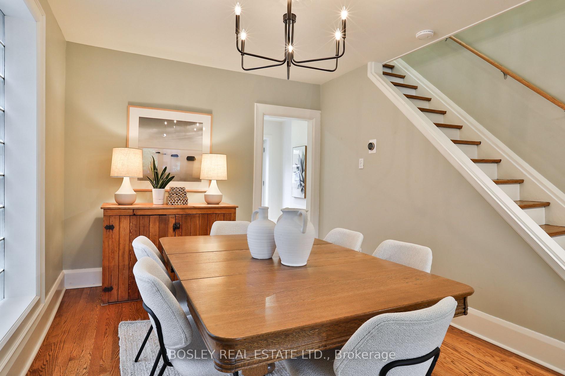 Photo 4 of 19 McCord Road, Toronto, Mount Pleasant East — HOMEH