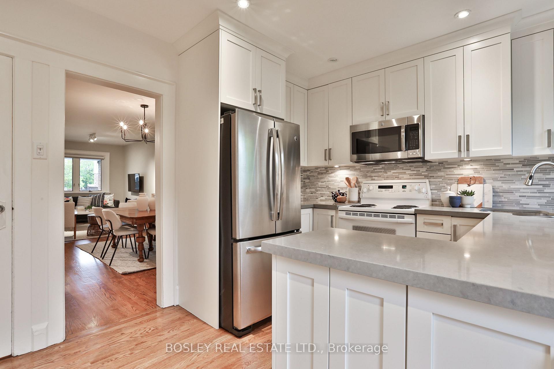 Photo 13 of 19 McCord Road, Toronto, Mount Pleasant East — HOMEH