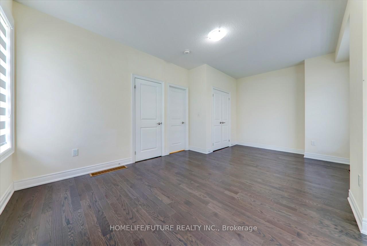 Photo 8 of 29 Thomas Hope Lane, Markham, Cedarwood — HOMEH