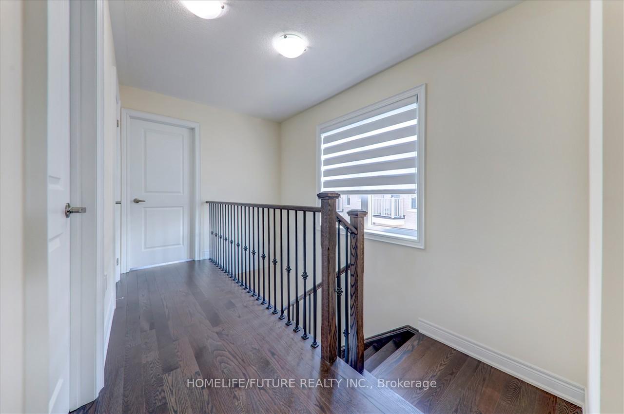 Photo 21 of 29 Thomas Hope Lane, Markham, Cedarwood — HOMEH
