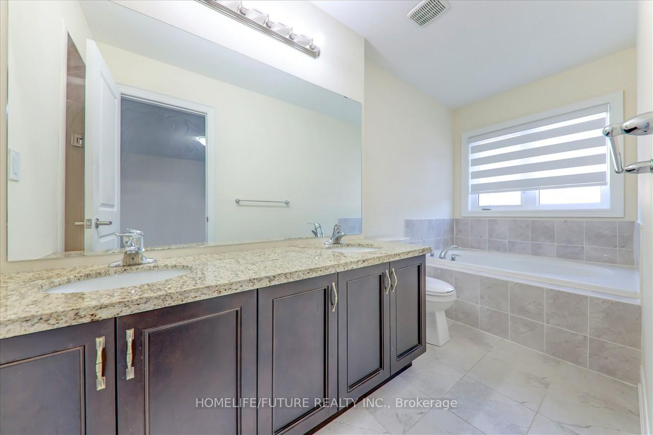 Photo 26 of 29 Thomas Hope Lane, Markham, Cedarwood — HOMEH