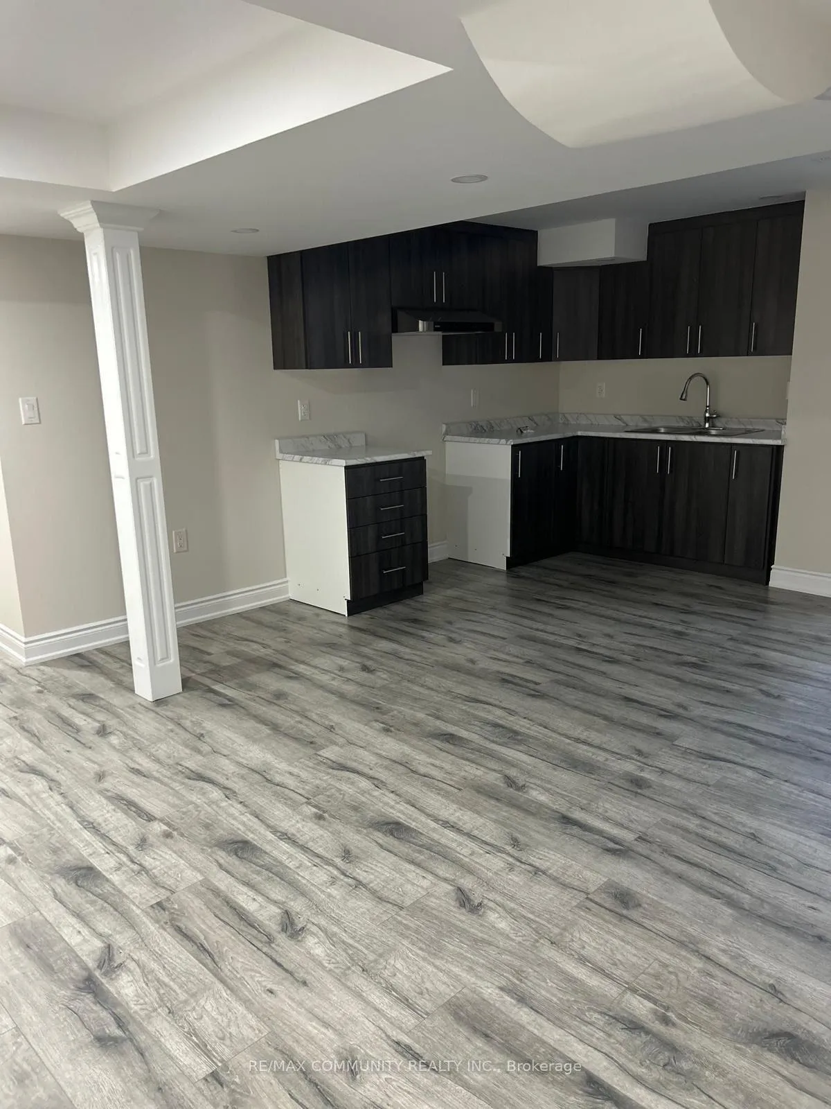 Photo 51 of 65 Summitgreen Crescent, Brampton, Sandringham-Wellington — HOMEH
