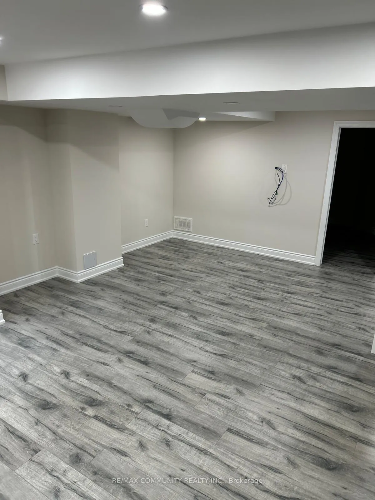 Photo 115 of 65 Summitgreen Crescent, Brampton, Sandringham-Wellington — HOMEH