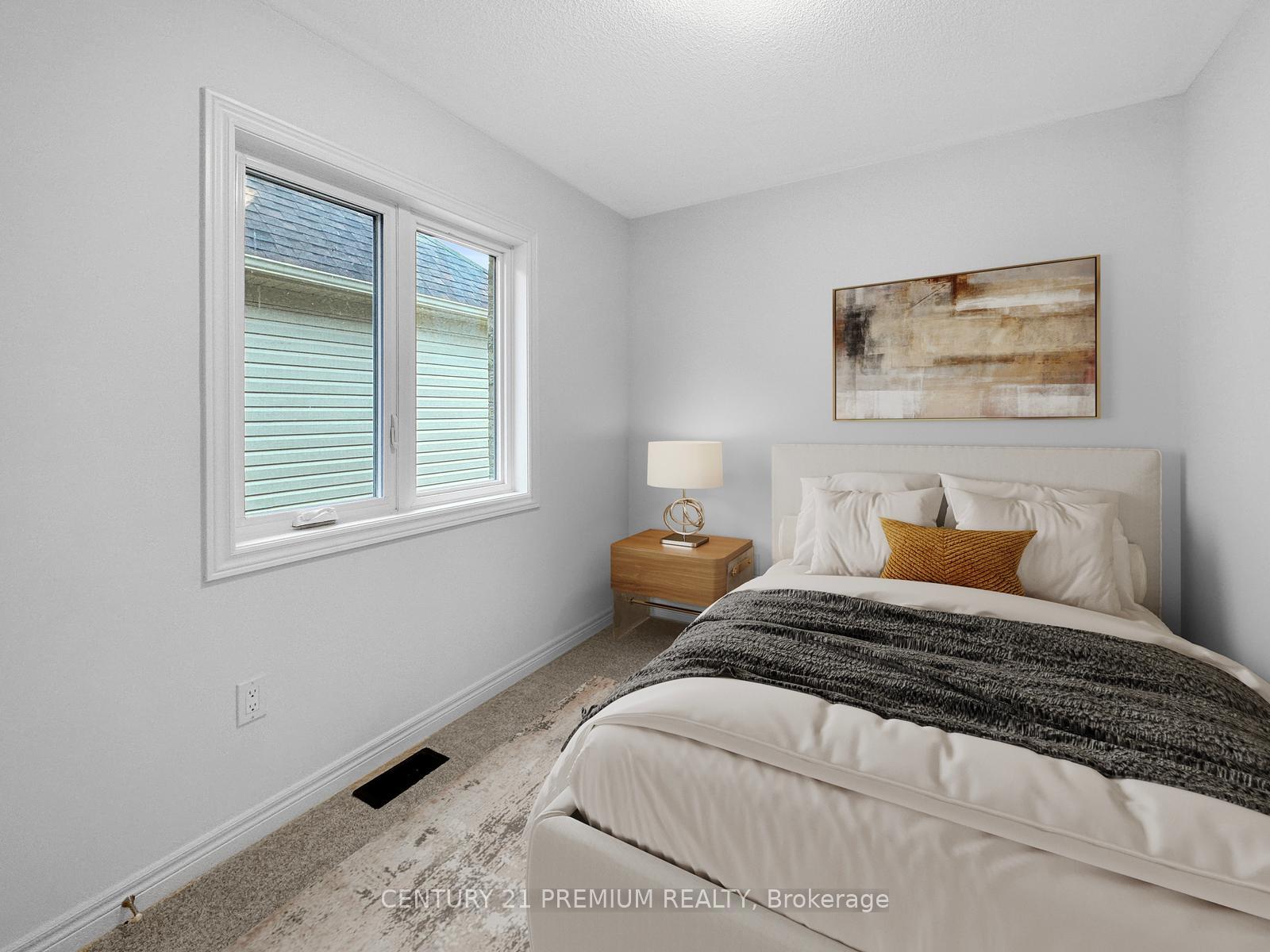Photo 2 of 59 Bayardo Drive, Oshawa, Windfields — HOMEH