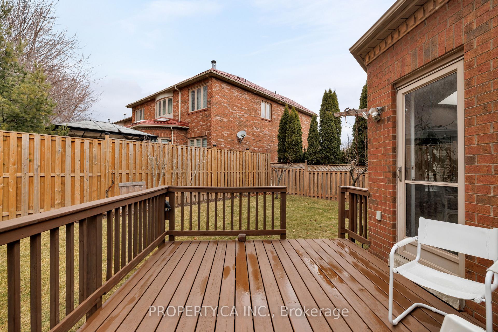Photo 13 of 478 Beverley Glen Boulevard, Vaughan, Beverley Glen — HOMEH