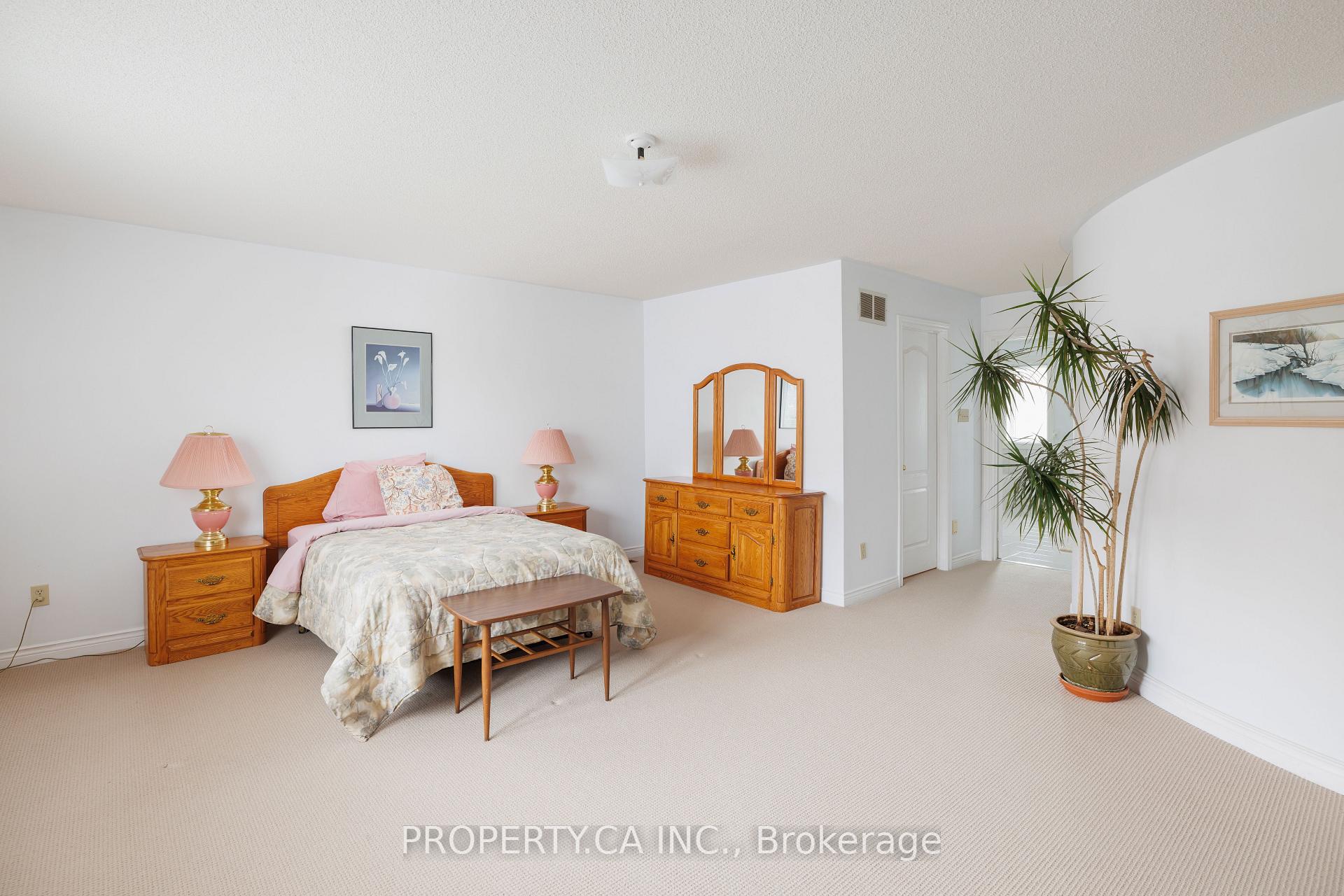 Photo 24 of 478 Beverley Glen Boulevard, Vaughan, Beverley Glen — HOMEH