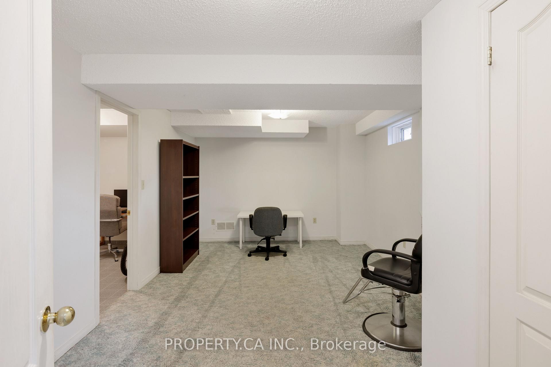 Photo 35 of 478 Beverley Glen Boulevard, Vaughan, Beverley Glen — HOMEH