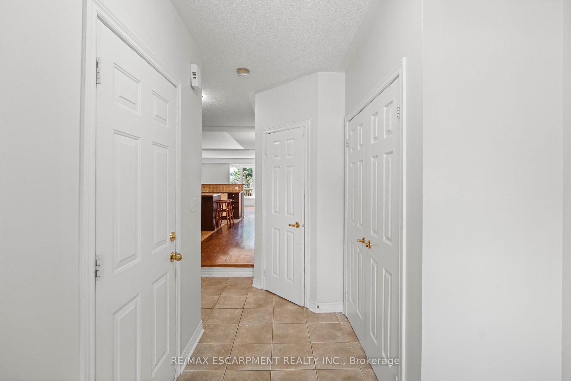 Photo 2 of 8 Traymore Street, Brampton, Fletcher's Meadow — HOMEH