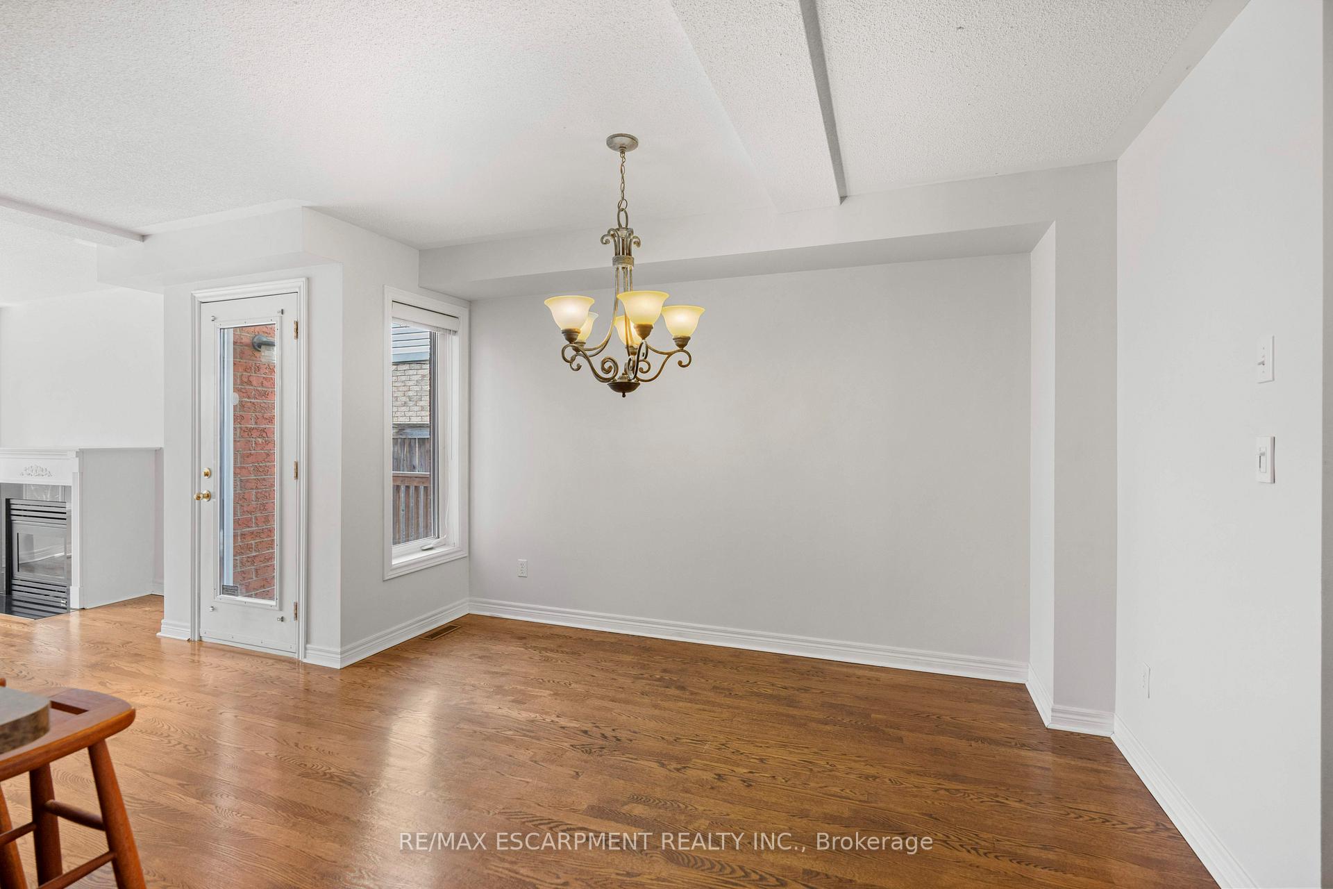 Photo 6 of 8 Traymore Street, Brampton, Fletcher's Meadow — HOMEH