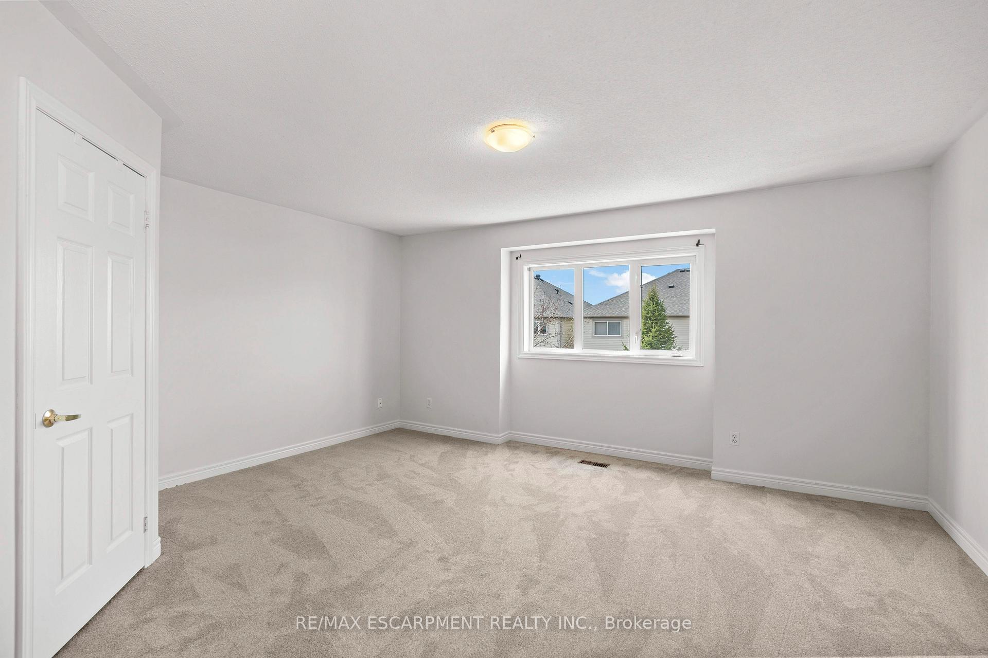 Photo 27 of 8 Traymore Street, Brampton, Fletcher's Meadow — HOMEH