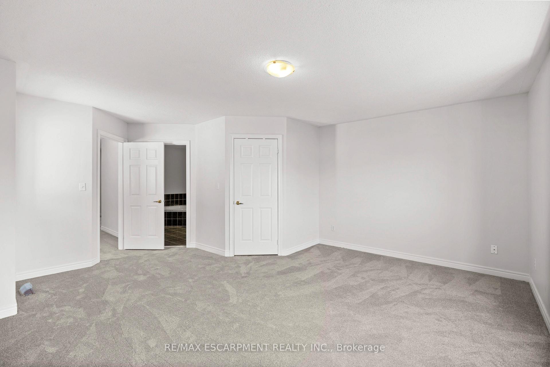 Photo 45 of 8 Traymore Street, Brampton, Fletcher's Meadow — HOMEH