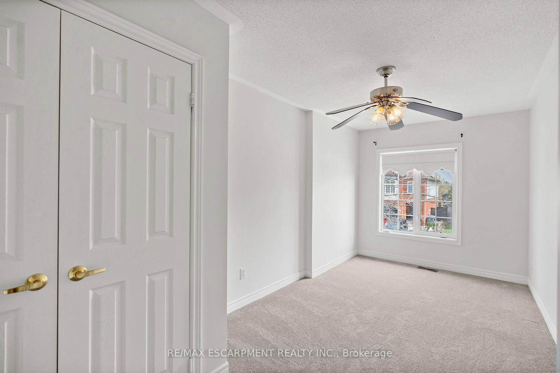 Photo 25 of 8 Traymore Street, Brampton, Fletcher's Meadow — HOMEH