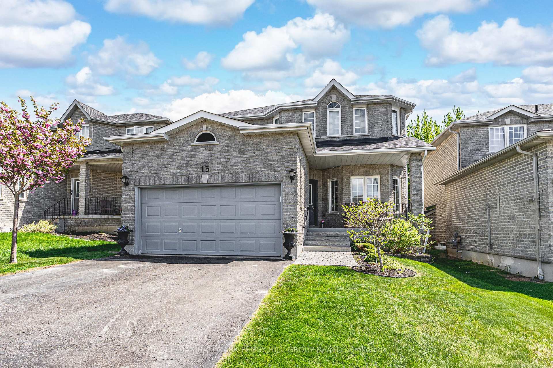 Front of 15 Black Ash Trail