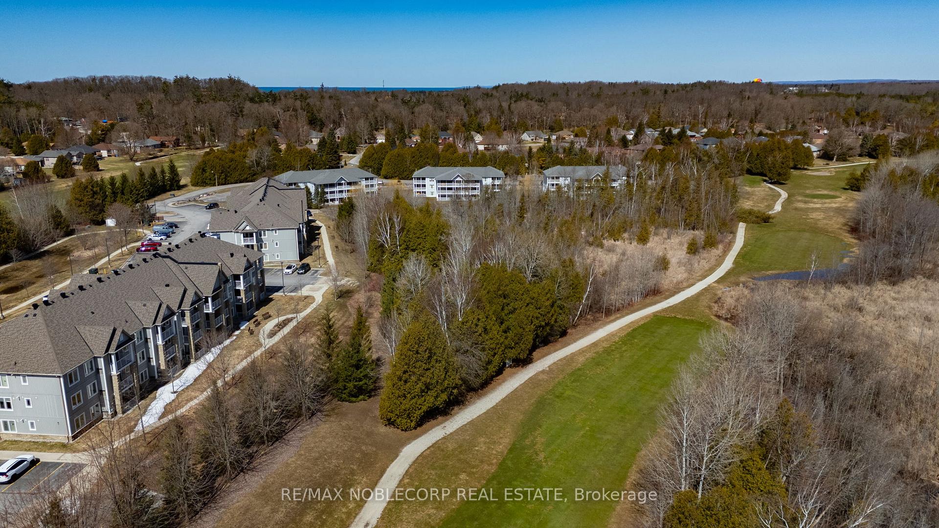 Photo 11 of Unit 322, 60 Mulligan Lane, Wasaga Beach — HOMEH