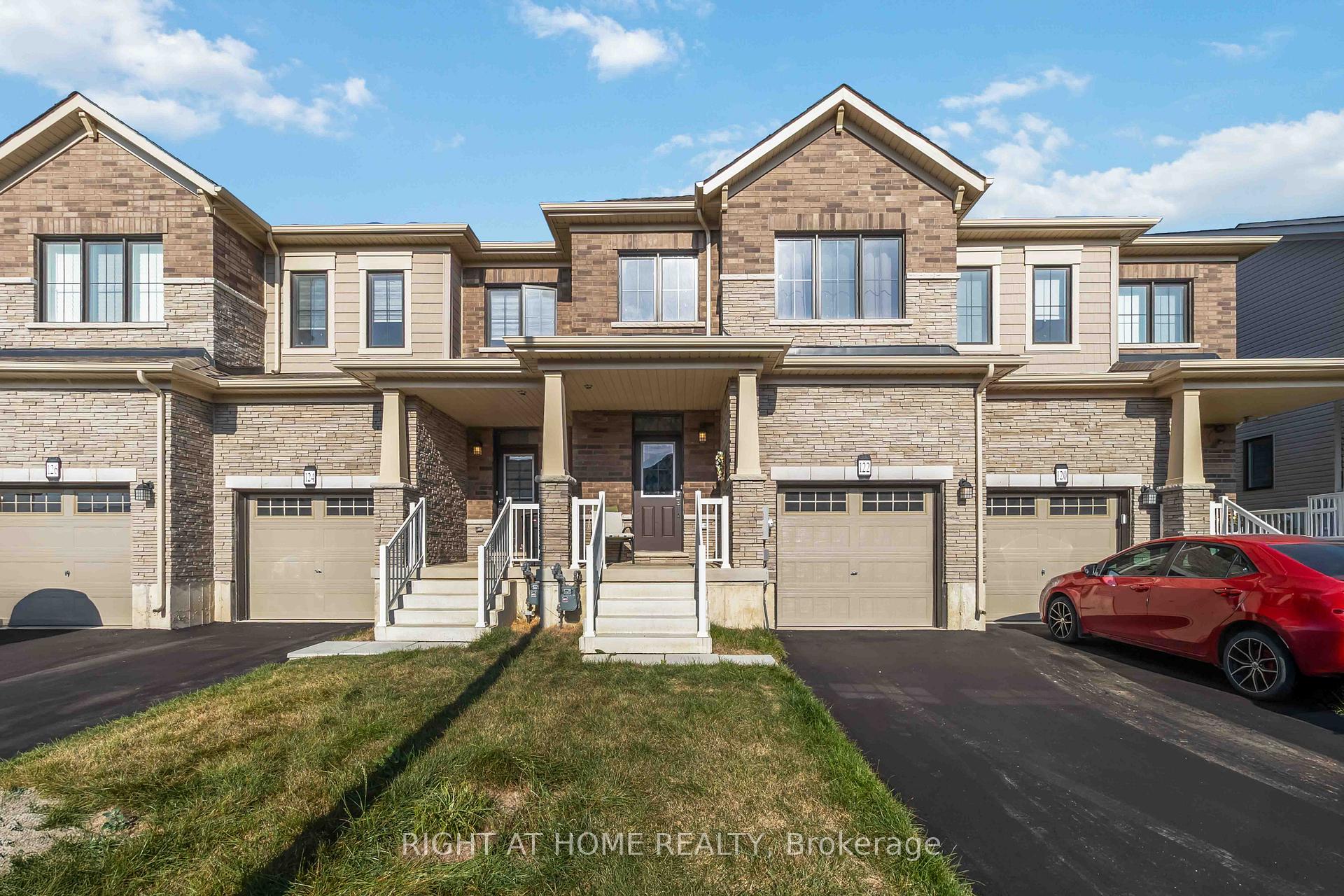Front of 122 Granville Crescent