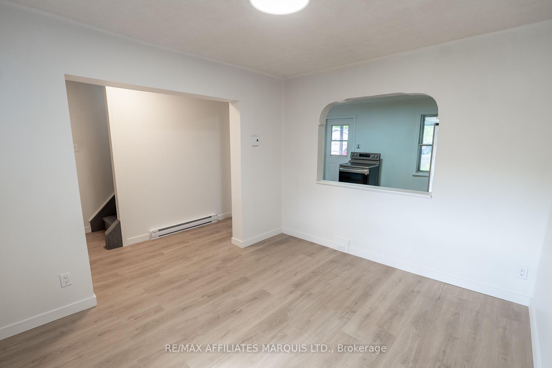 Photo 6 of 317 Guy Street, Cornwall — HOMEH