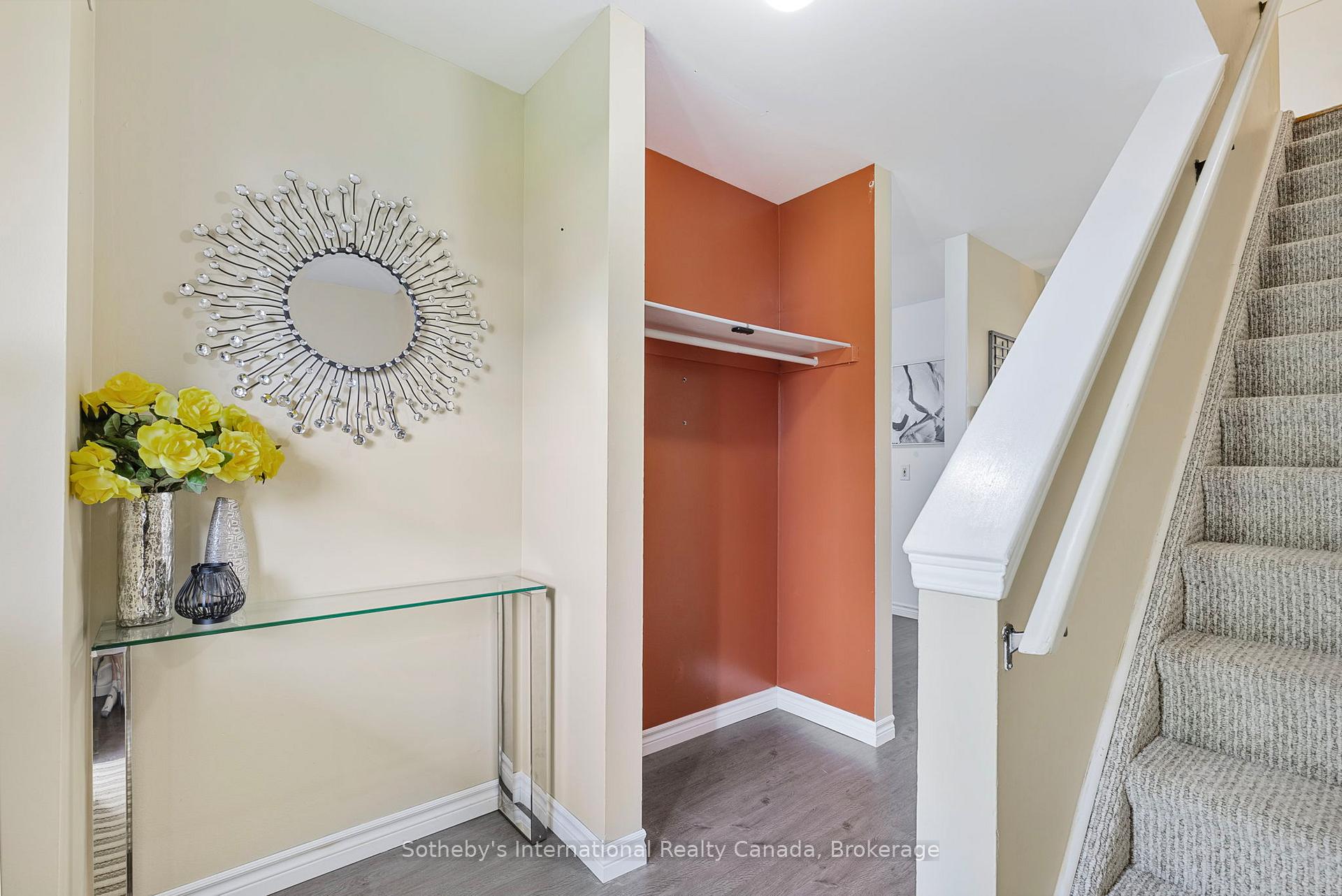 Photo 6 of 26 Christie Crescent, Barrie, Letitia Heights — HOMEH