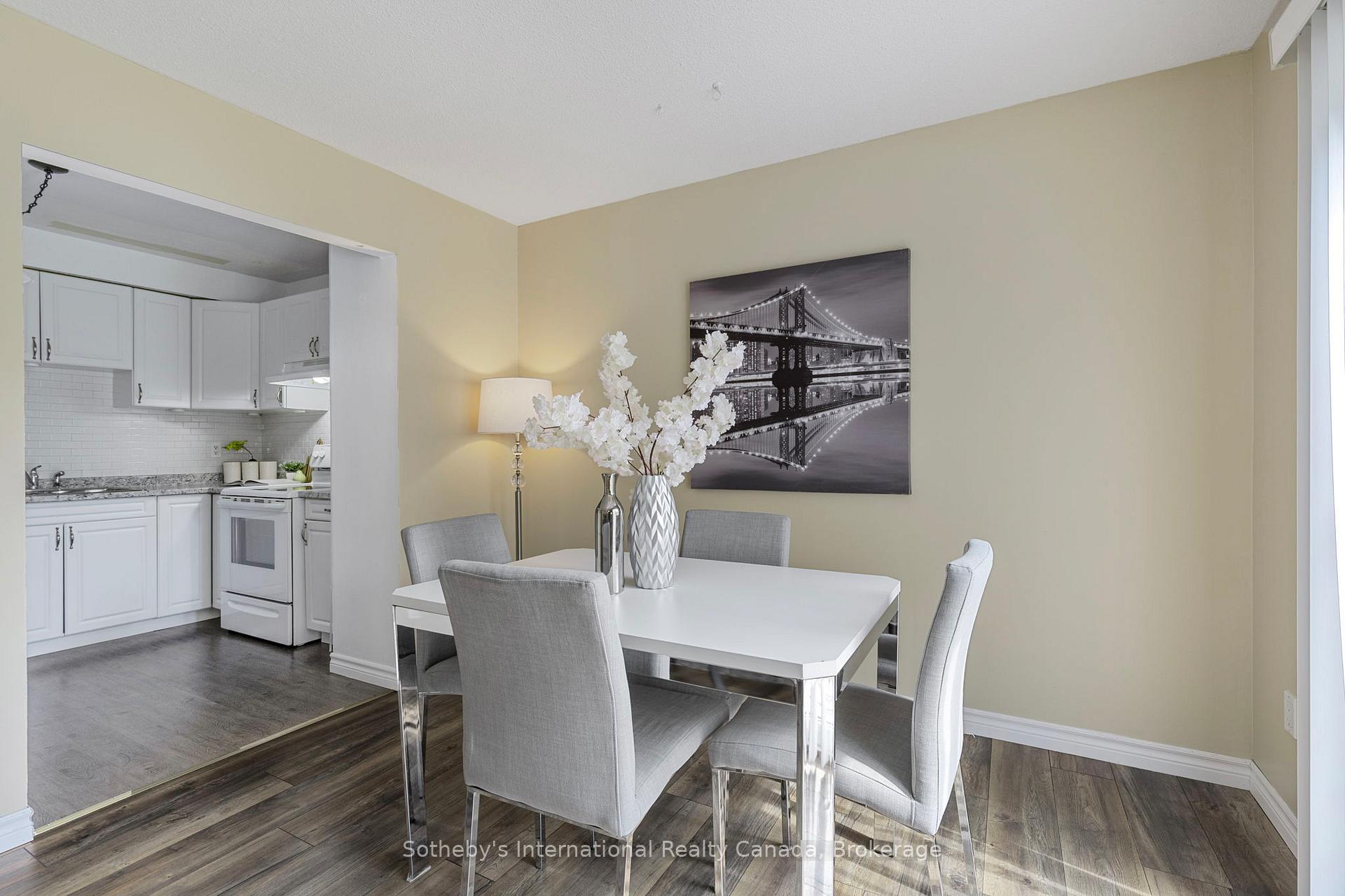 Photo 12 of 26 Christie Crescent, Barrie, Letitia Heights — HOMEH