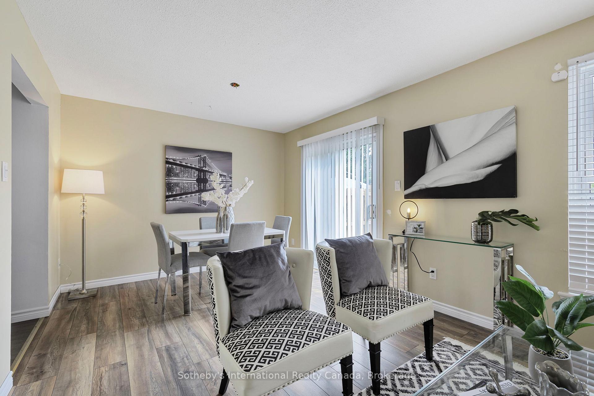 Photo 14 of 26 Christie Crescent, Barrie, Letitia Heights — HOMEH