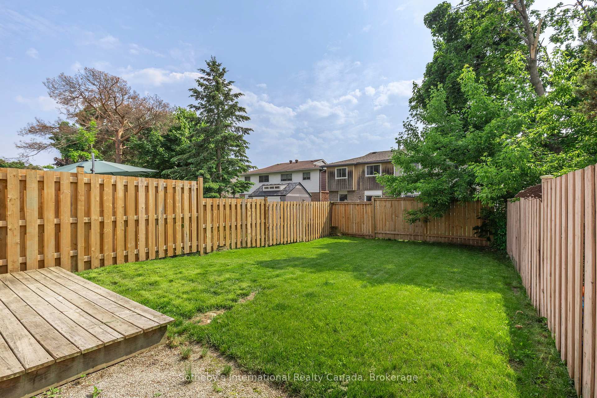 Photo 27 of 26 Christie Crescent, Barrie, Letitia Heights — HOMEH