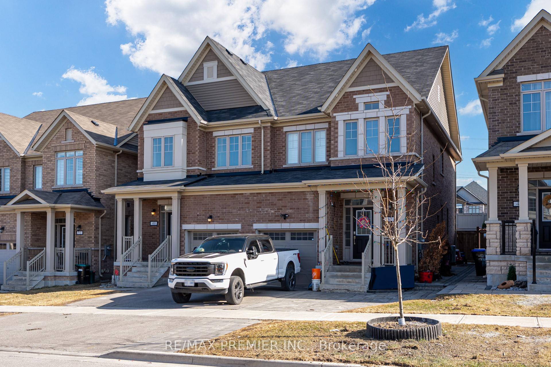Photo 3 of 49 Casserley Crescent, New Tecumseth, Tottenham — HOMEH