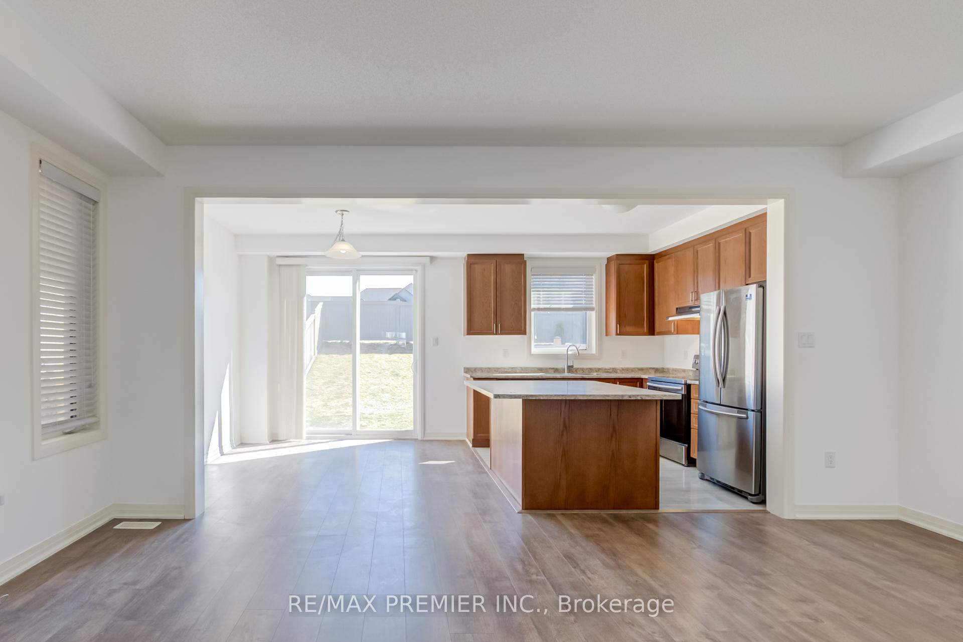 Photo 16 of 49 Casserley Crescent, New Tecumseth, Tottenham — HOMEH