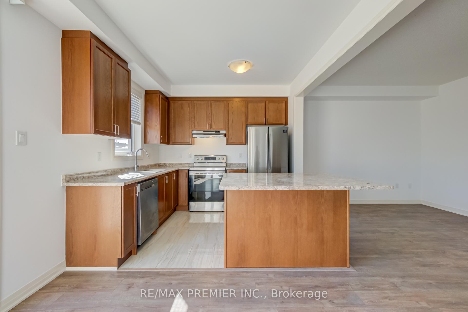 Photo 12 of 49 Casserley Crescent, New Tecumseth, Tottenham — HOMEH