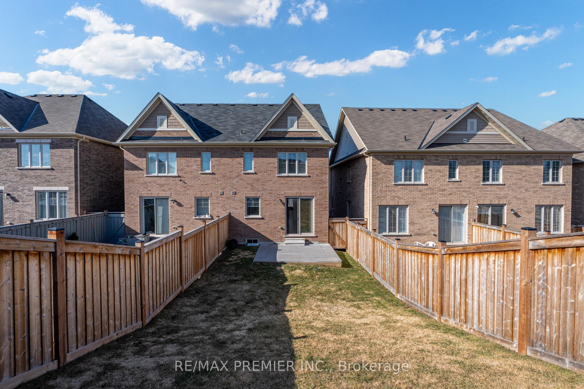 Photo 41 of 49 Casserley Crescent, New Tecumseth, Tottenham — HOMEH