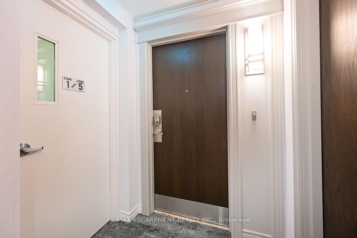 Photo 1 of Unit 501, 2000 Creekside Drive, Hamilton, Dundas — HOMEH