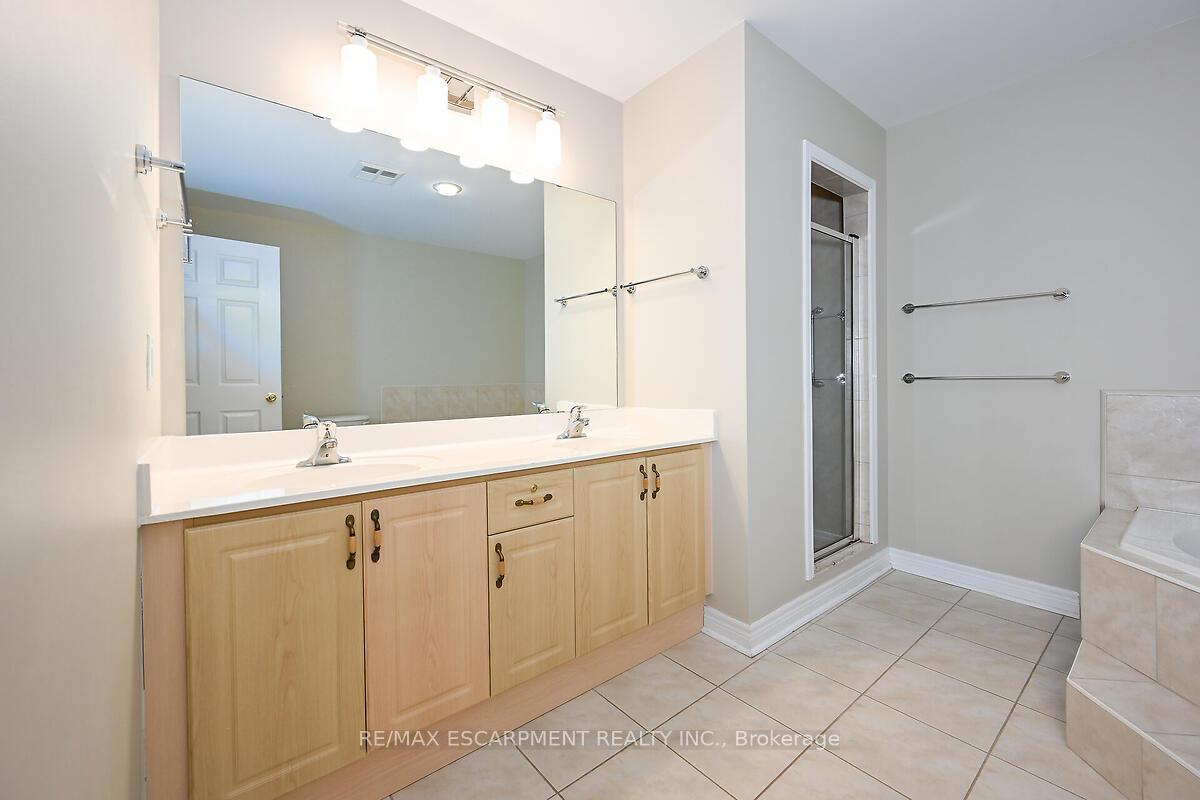 Photo 19 of Unit 501, 2000 Creekside Drive, Hamilton, Dundas — HOMEH