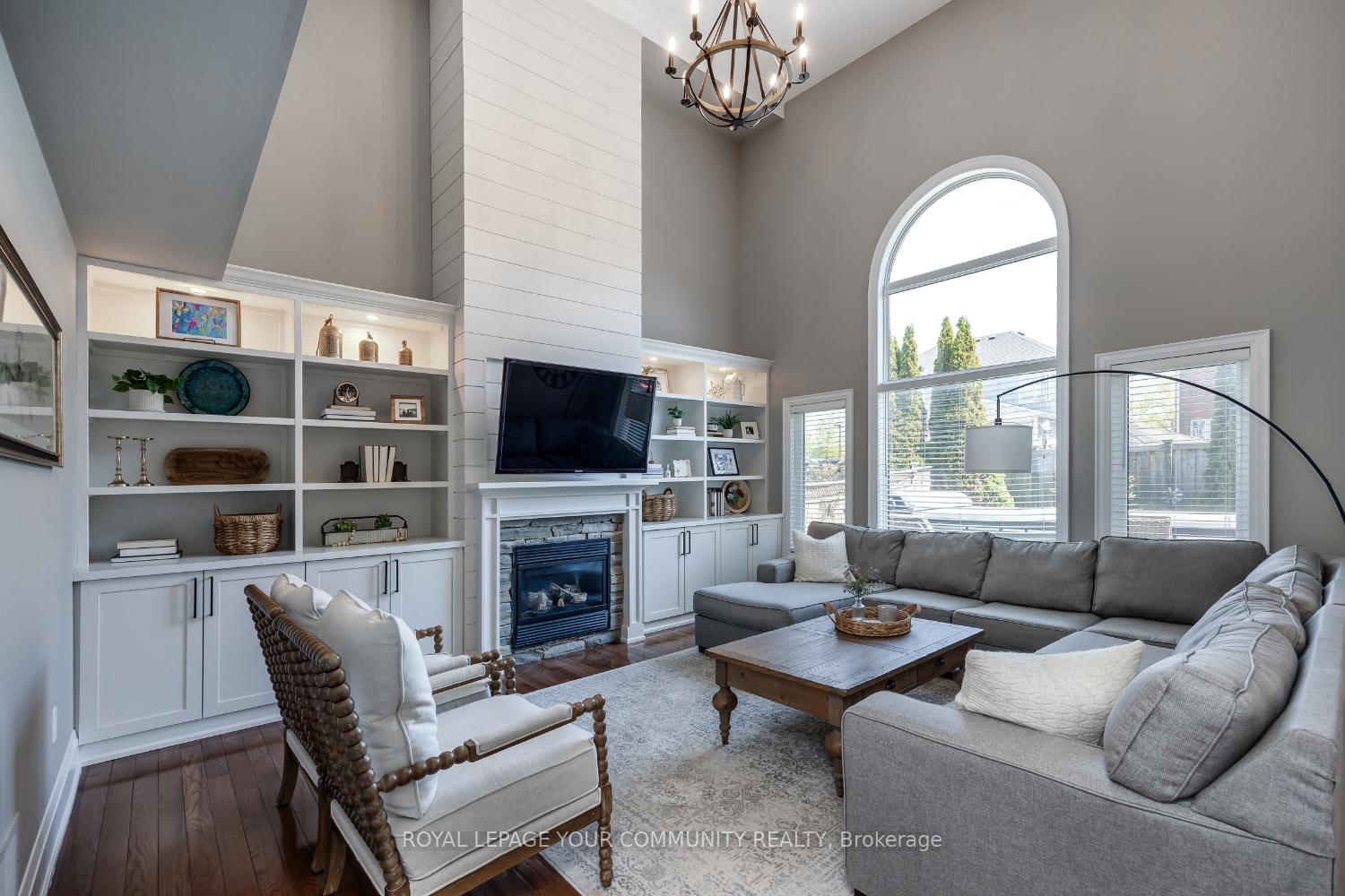 Photo 18 of 3 Briggs Crescent E, Whitby, Brooklin — HOMEH