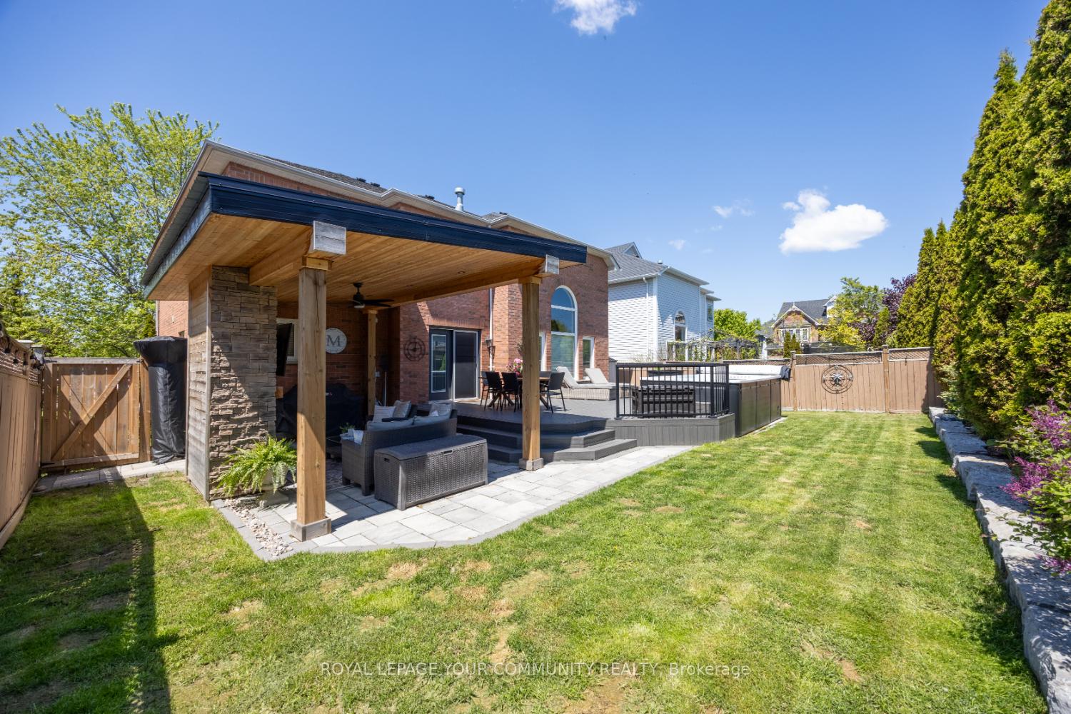 Photo 46 of 3 Briggs Crescent E, Whitby, Brooklin — HOMEH