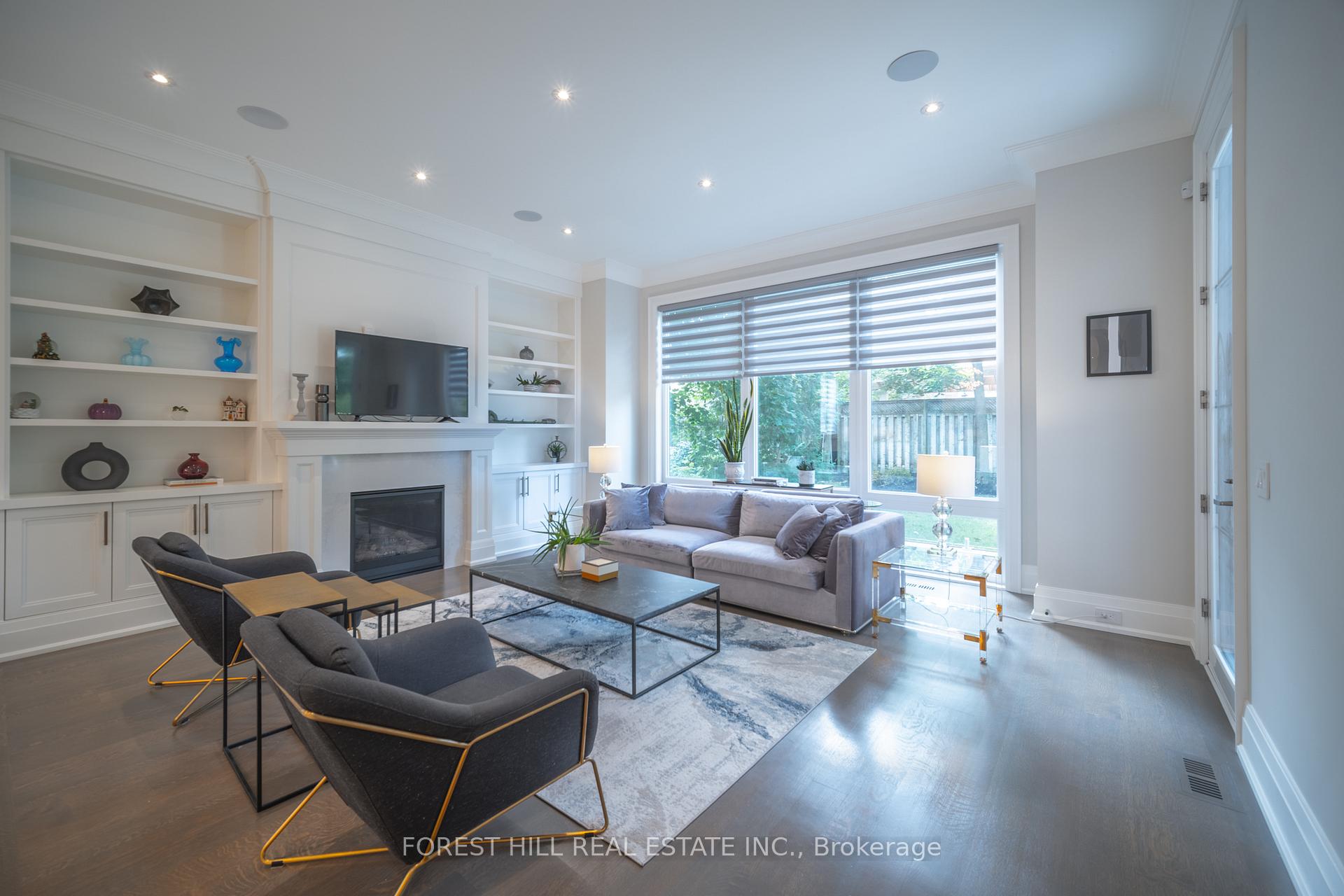 Photo 14 of 38 Mason Boulevard, Toronto, Bedford Park-Nortown — HOMEH