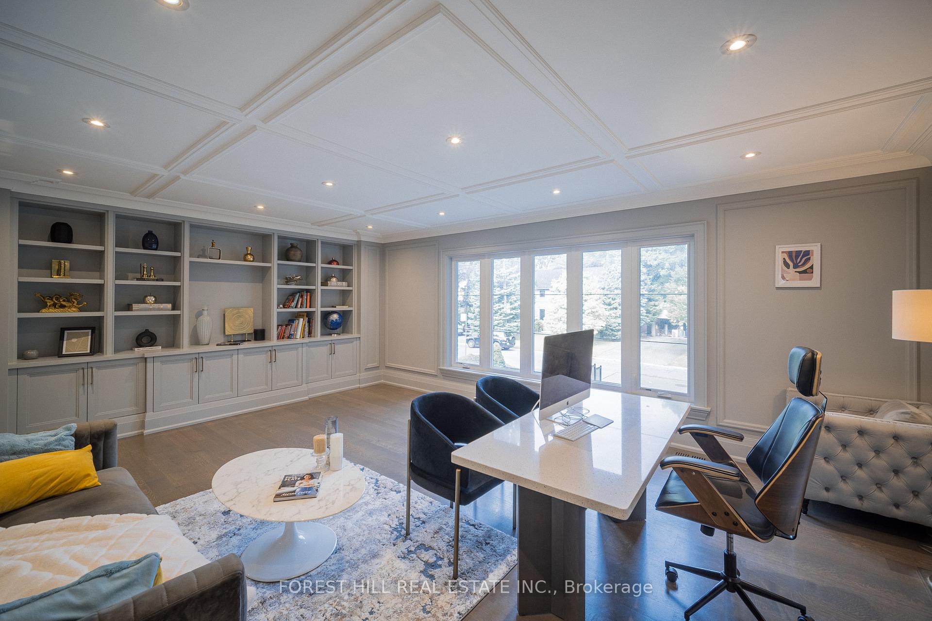 Photo 20 of 38 Mason Boulevard, Toronto, Bedford Park-Nortown — HOMEH
