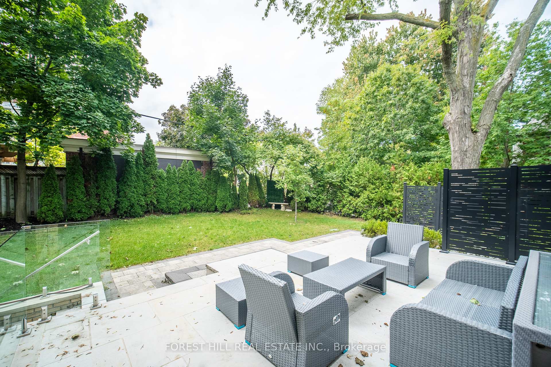 Photo 38 of 38 Mason Boulevard, Toronto, Bedford Park-Nortown — HOMEH